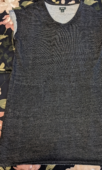 Roots Casual Dress Medium - Picture 1 of 1